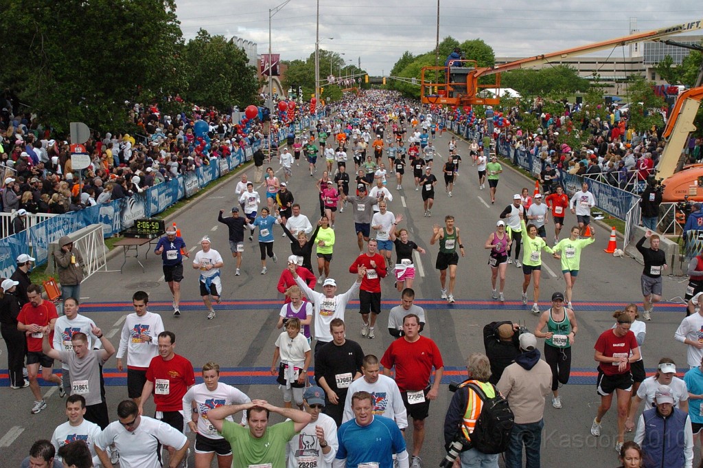 Indy Mini-Marathon 2010 396.jpg